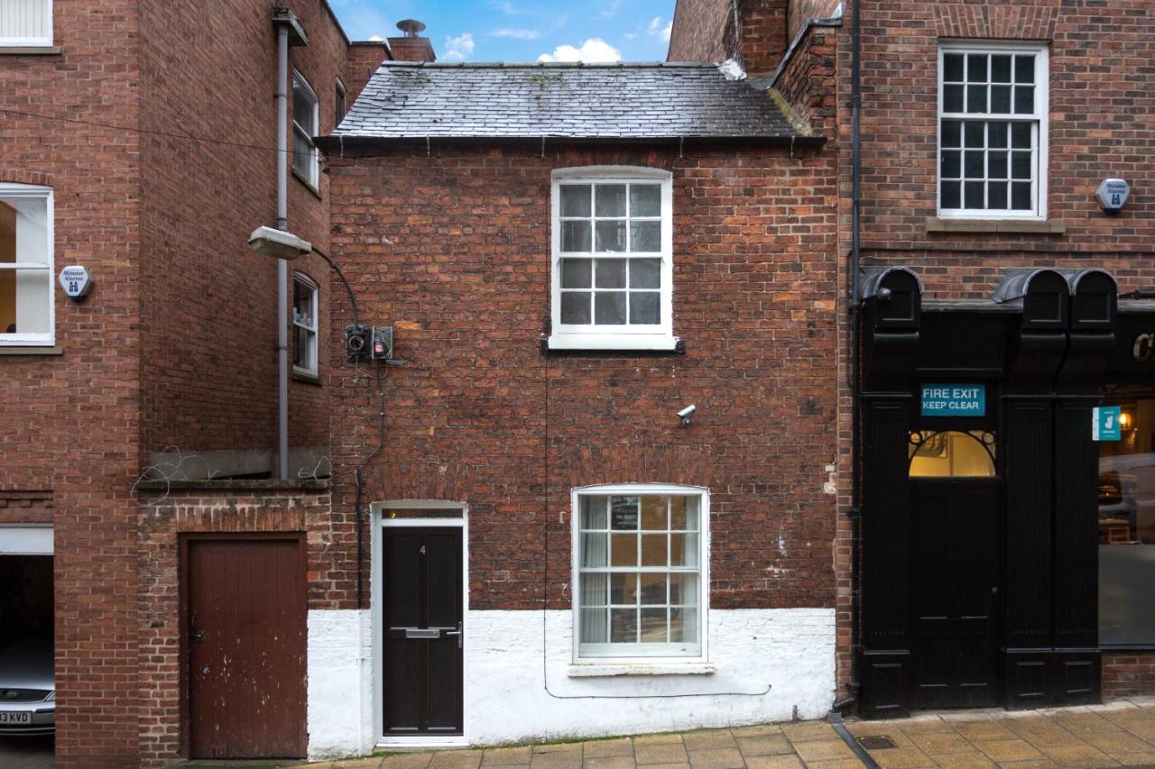 Cumberland Villa York Exterior photo